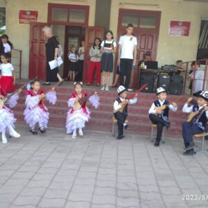 комузисты